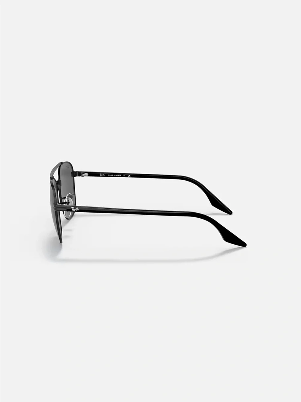 Ray-Ban sleek ray